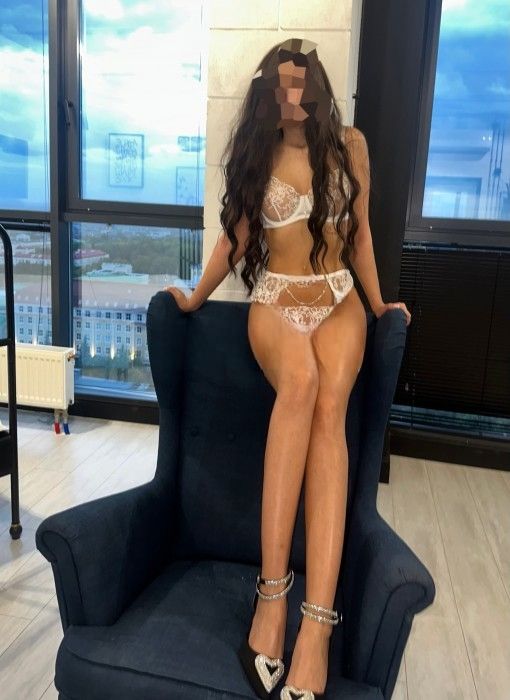 Индивидуалка Карина Зеленая роща Фотография 