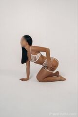 Миниатюра Индивидуалка Мия  Зеленая роща Фотография 