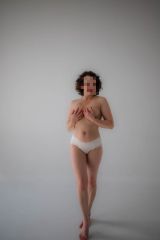 Миниатюра Индивидуалка Вероника  Зеленая роща Фотография 